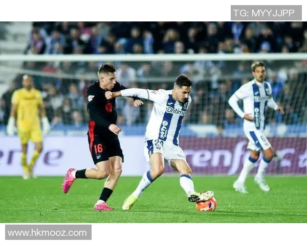 拉帕马斯与莱加内斯激战正酣谁能在这场较量中笑到最后