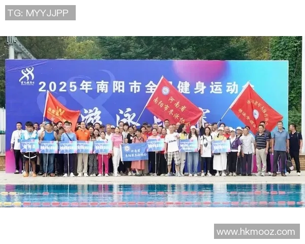 游泳比赛与锻炼的结合:提升竞技水平与体能素质的双重路径探索 游泳比赛与锻炼的结合:提升竞技水平与体能素质的双重路径探索